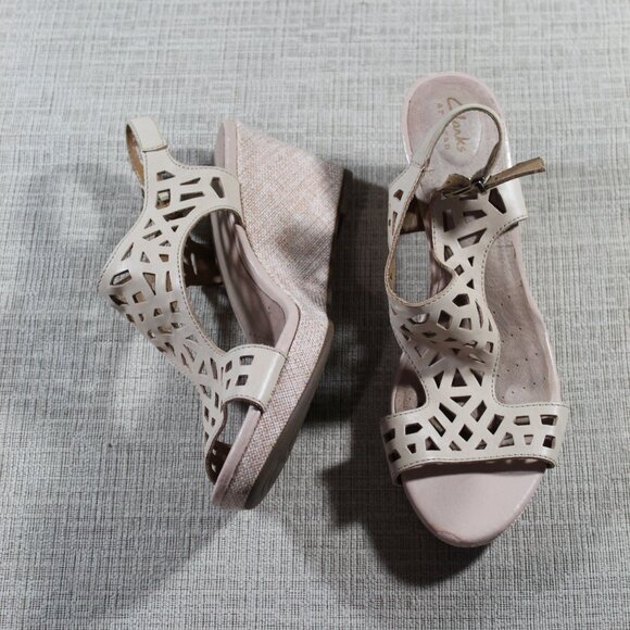 Clarks Artisian Taupe Laser Cut Wedge Sandals - Picture 2 of 7